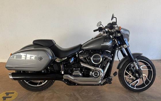 HARLEY-DAVIDSON SPORT GLIDE 